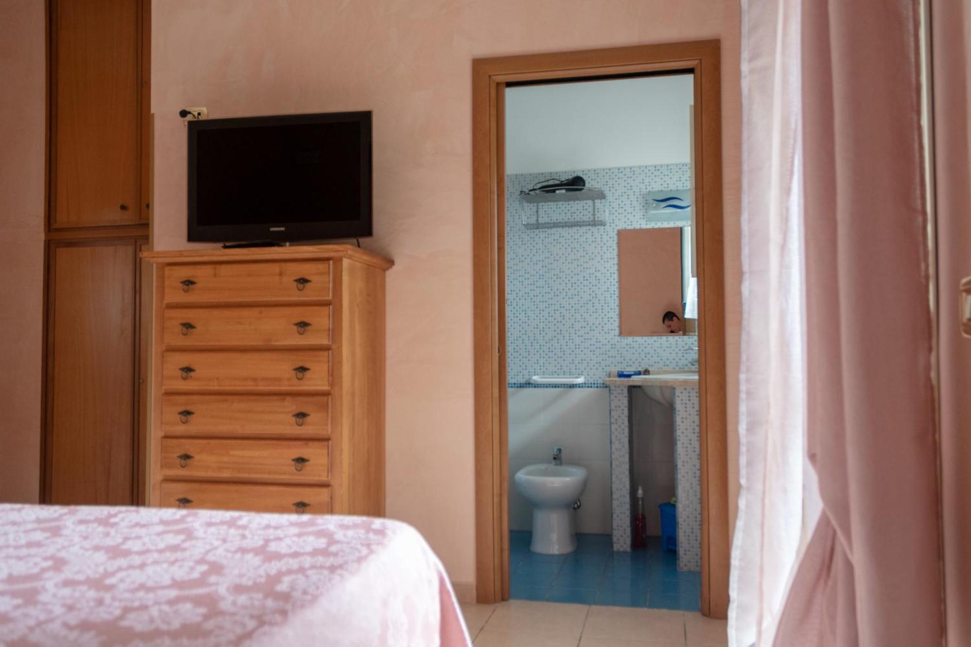 I Lecci Guesthouse San Felice Circeo Exterior photo