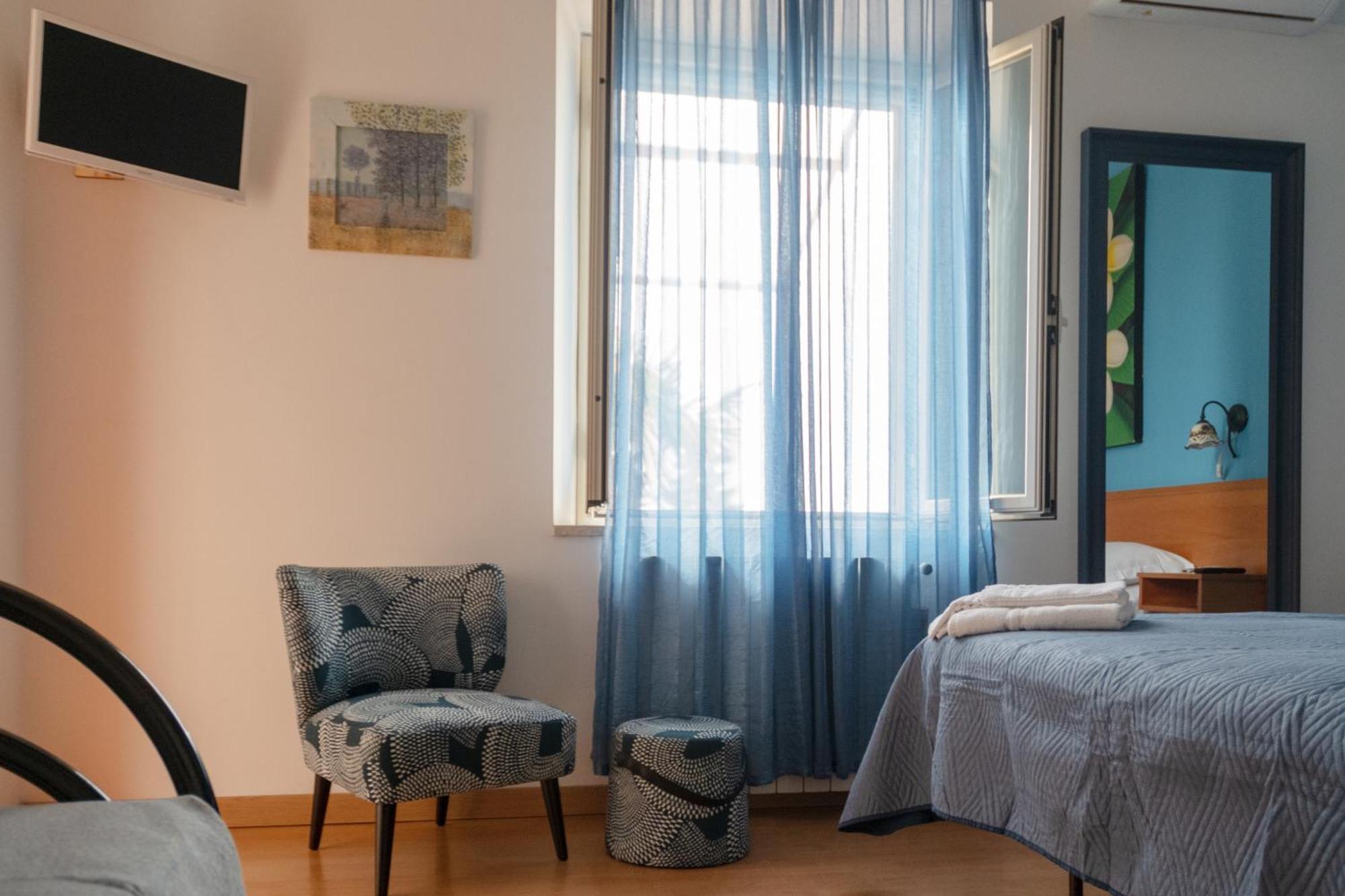 I Lecci Guesthouse San Felice Circeo Exterior photo